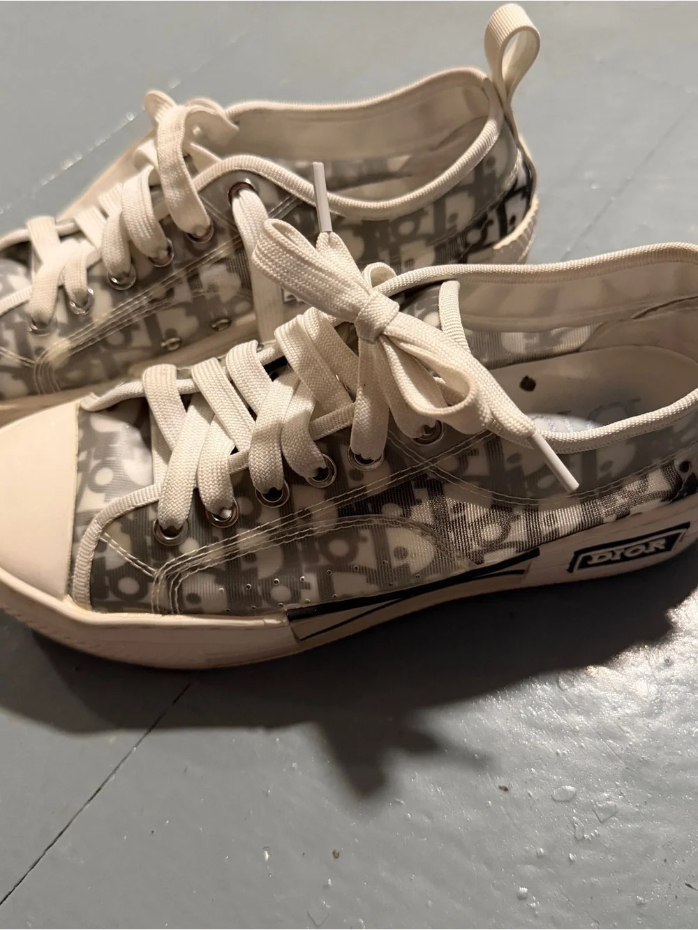 Dior Kids White and Gray Logo Low-Top Sneakers